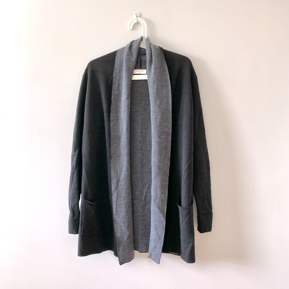 Aritzia Babaton Cardigan
